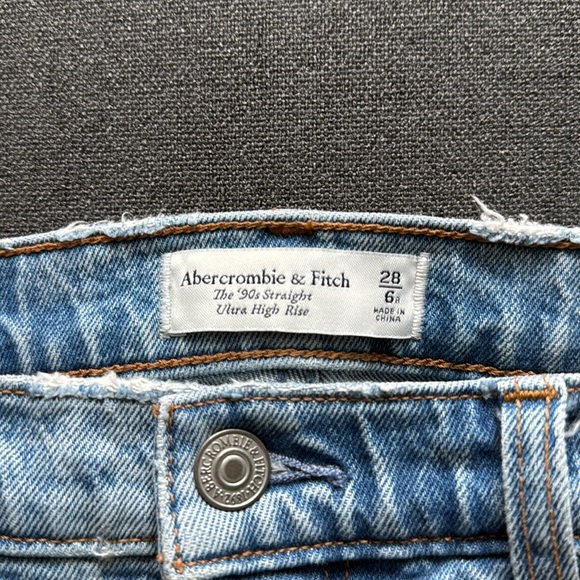 Abercrombie & Fitch The 90s straight ultra high-rise women’s jeans 28/6r - Picture 6 of 9